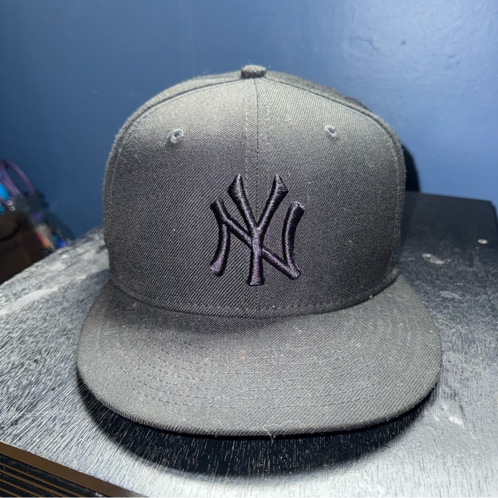 MENS BLACK NIKE FITTED SNAPBACK